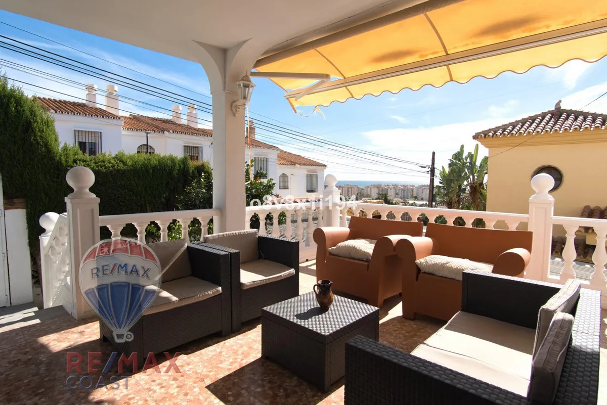 f8a7af93-3628-4a88-a71d-e8dfbc7f8961