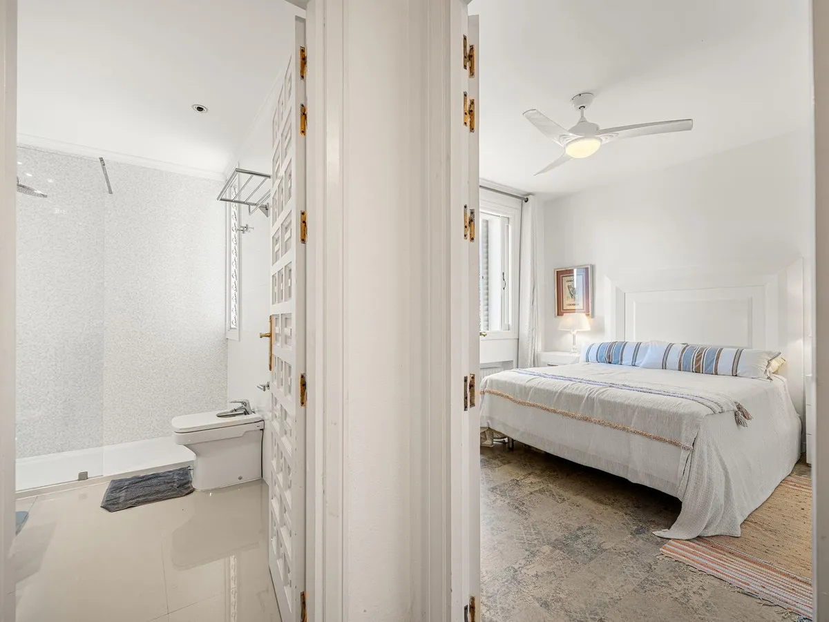 42b9c840-eb1e-4a9f-86f9-2d5e30c82c9e