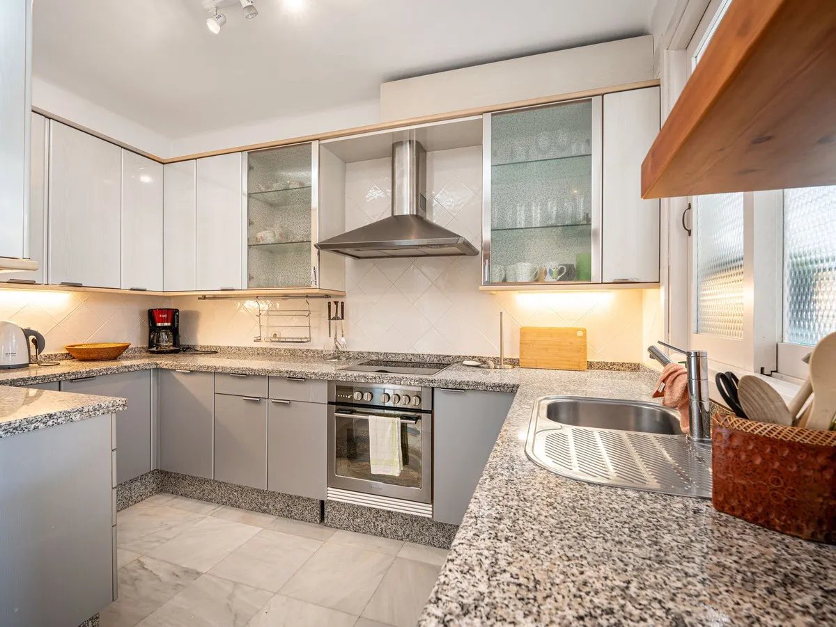 4c944544-1864-4ba6-91b2-6165a0791154