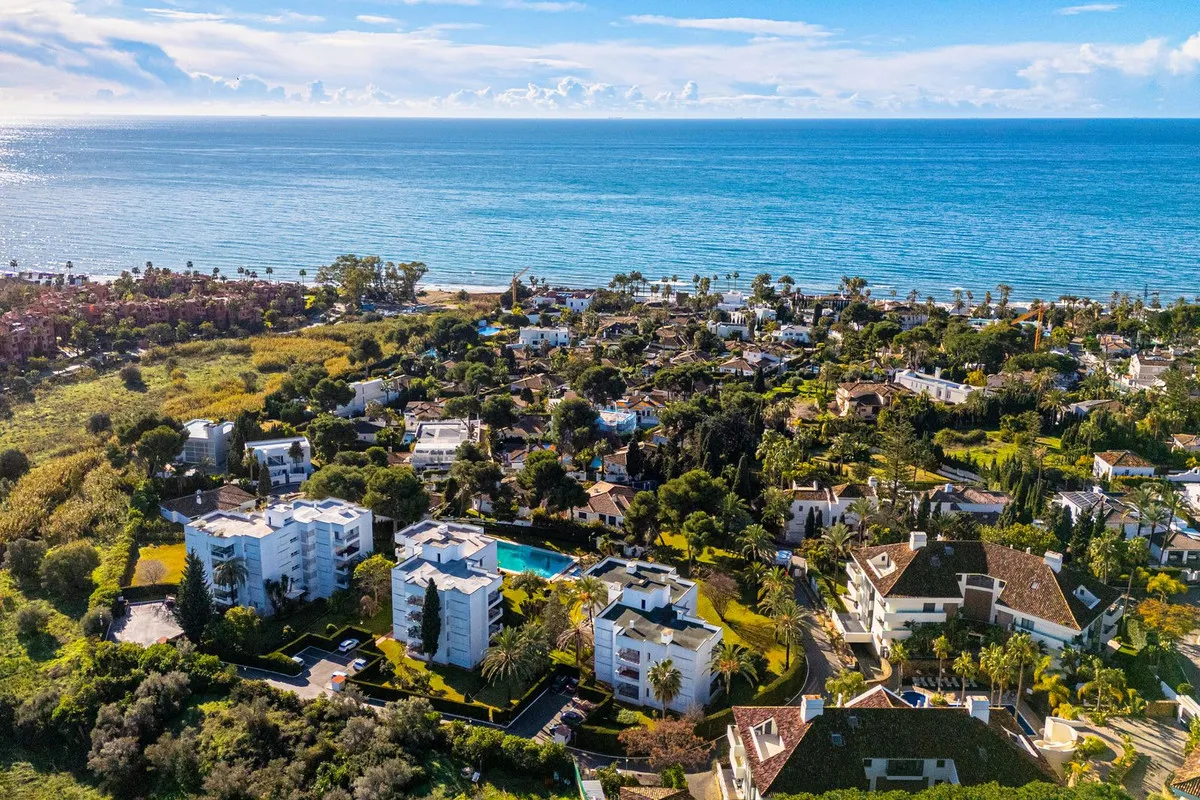 64474102-5df0-4460-9084-2d45932cc63d