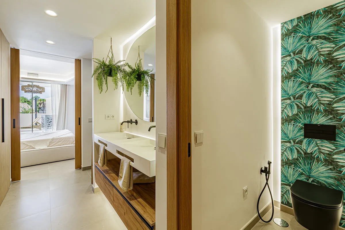 1625f4ca-0c18-486a-bacf-59339adf1809