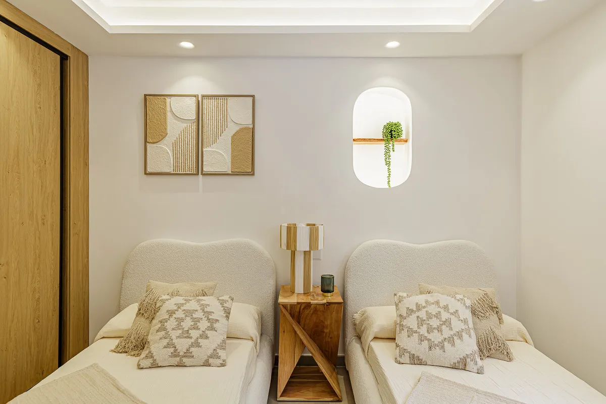 9d1d2075-5e2d-4948-89d2-acb3f69f522e