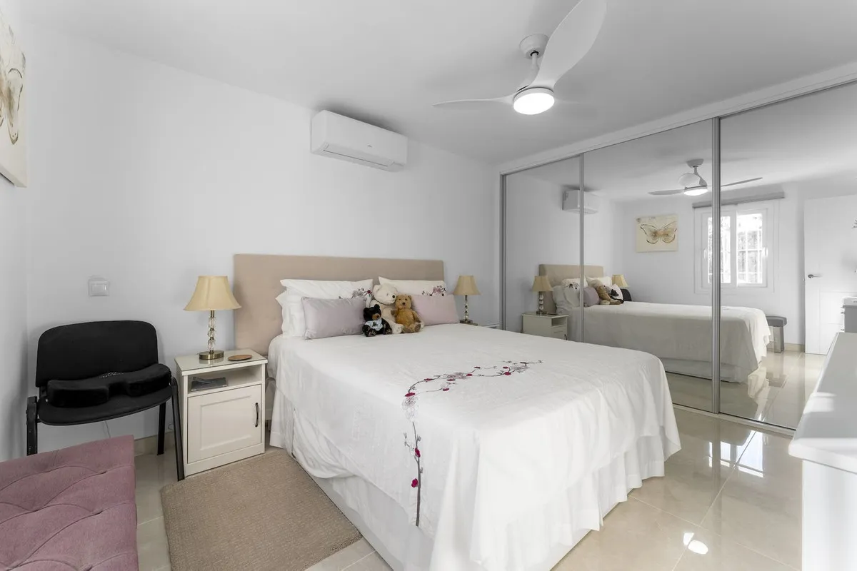 b9f0d682-2779-4ece-8d89-47a69067f74d