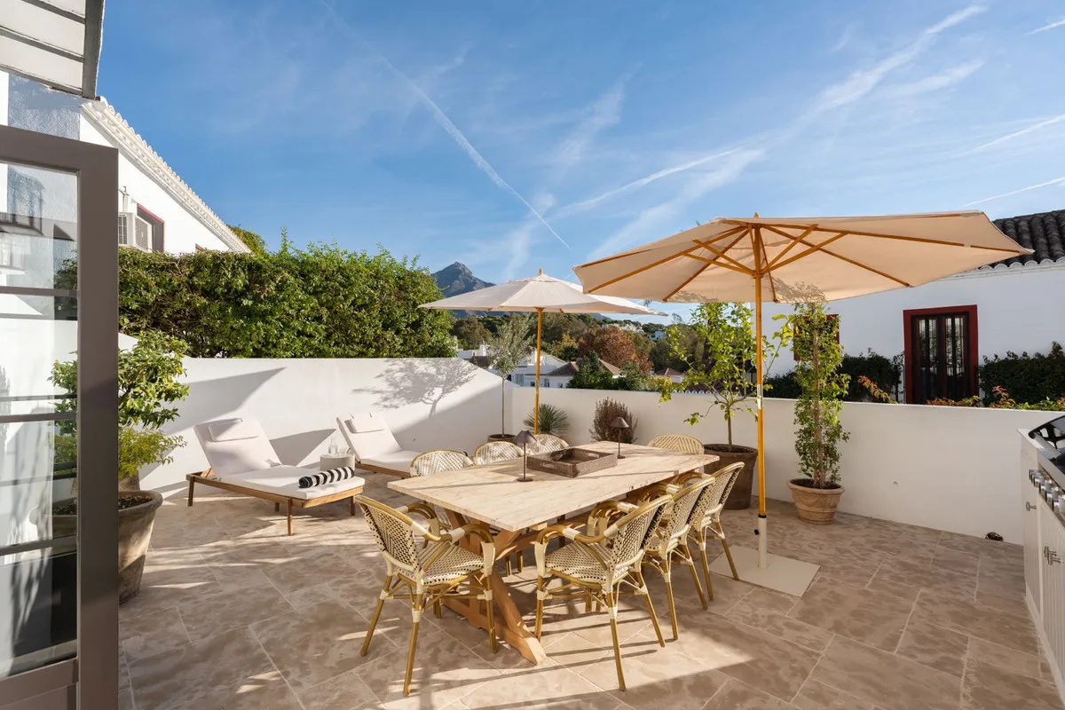 6eff72df-7175-467b-bcc8-986057f2ceef