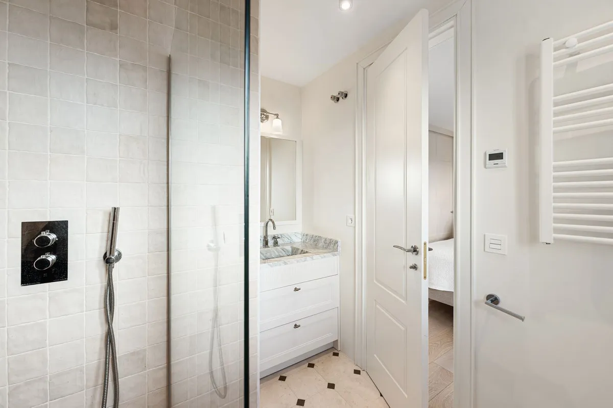 923ed124-46d9-48da-a59a-67b709edbd18