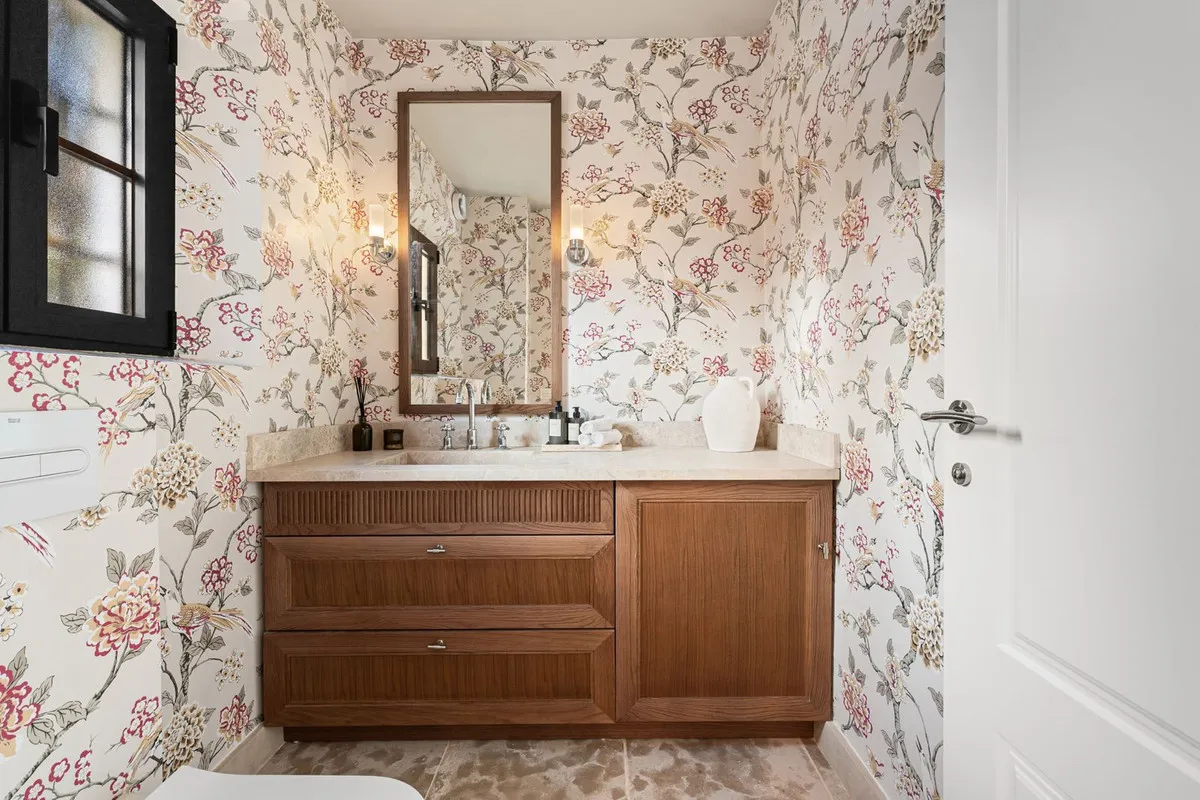 a088ad0a-af35-4569-b9be-f4b15871994f