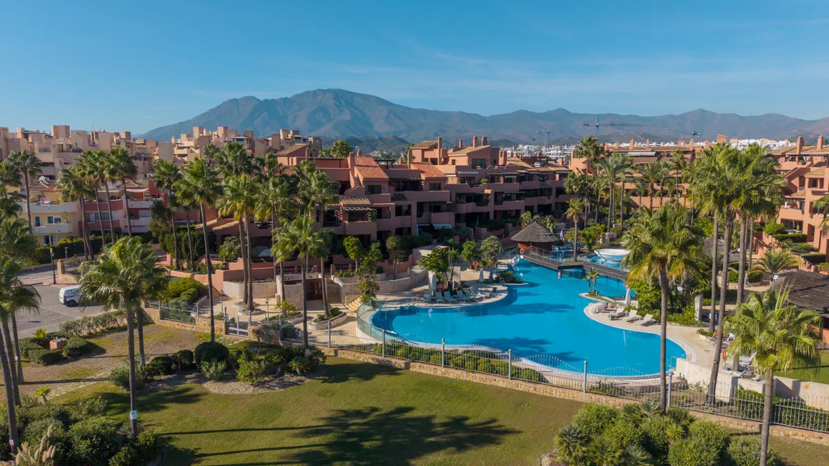 1caa665b-fc6a-4857-b86d-8795162aaf0c