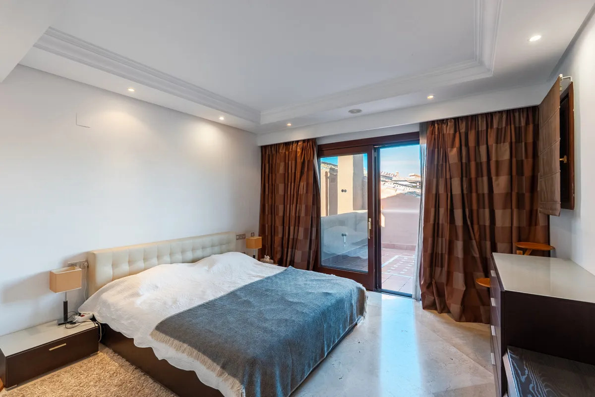 8f0dc84d-5f1e-4fba-ac45-bd9719e8b2a3