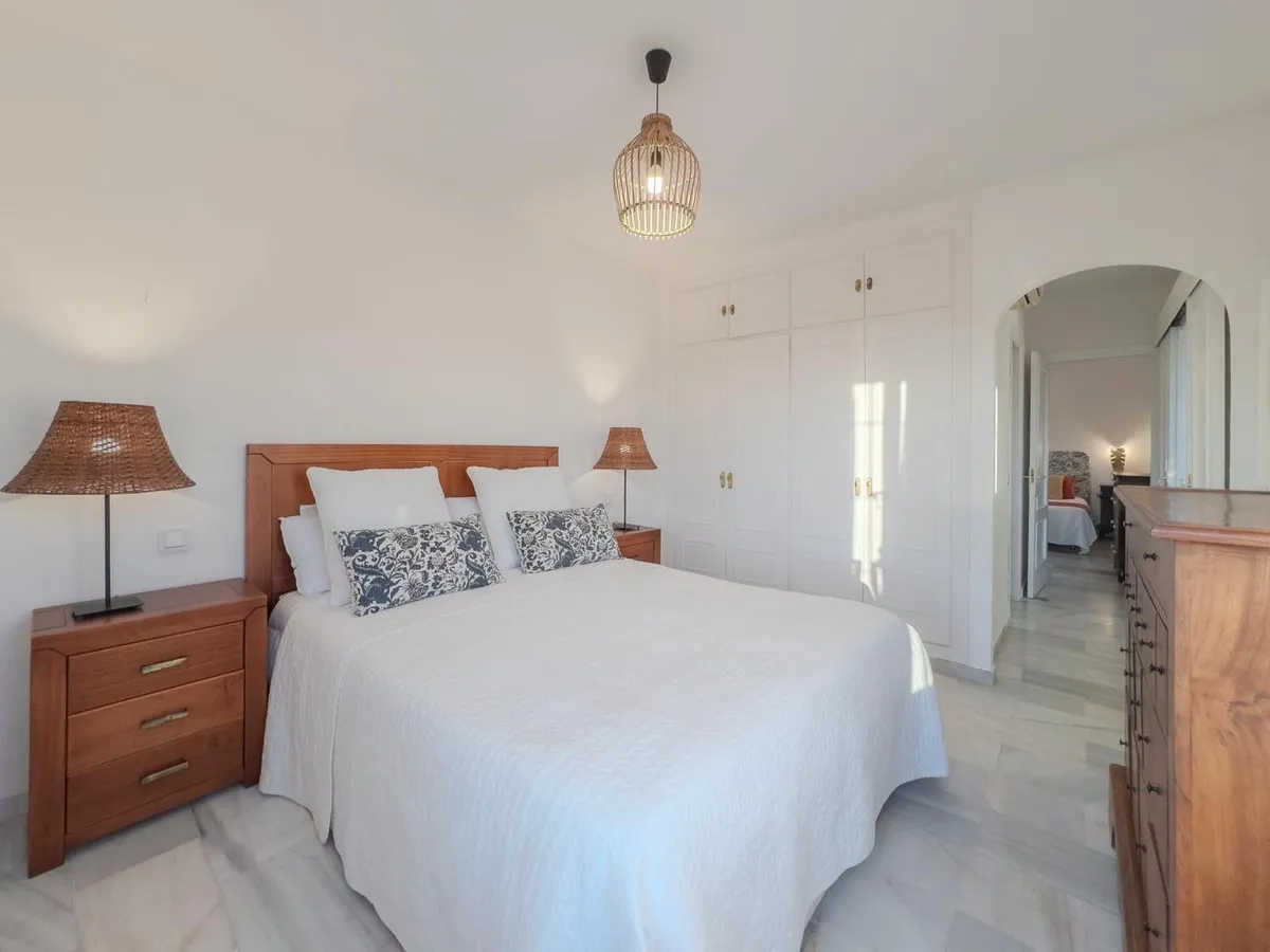 244d0016-7838-4c0e-adf3-530be11ad1f4