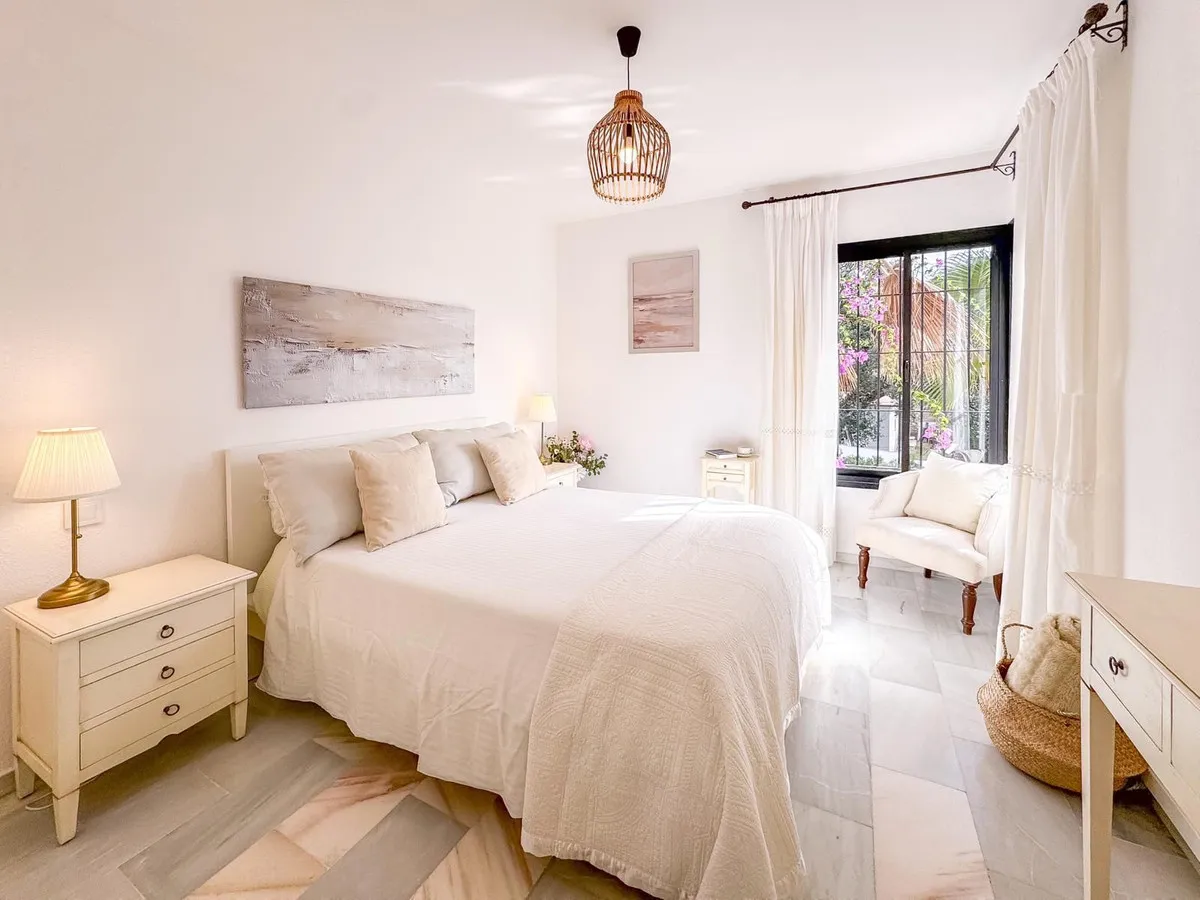 591004de-f39d-4c33-97b2-e91cd1e16238