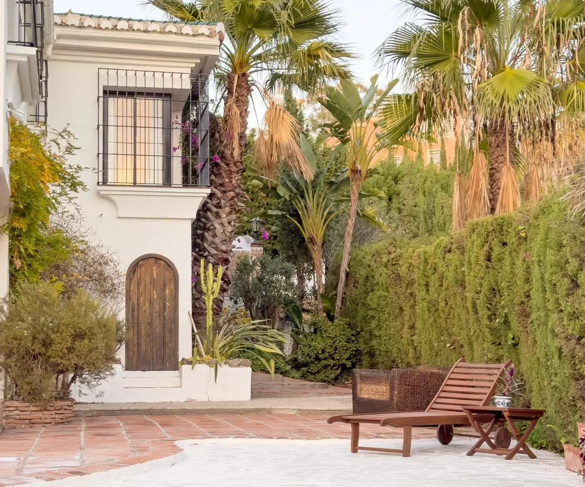 eb4ed02a-119c-400c-a150-49a087a234ce