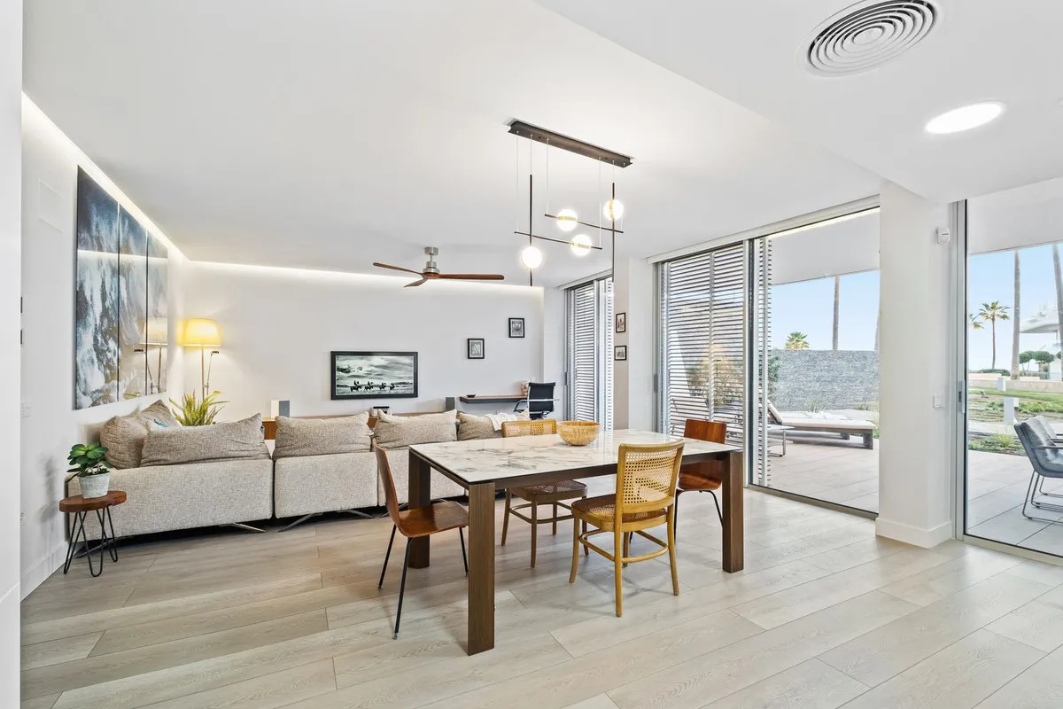 4302bf42-18e6-4145-8e23-ea15fd7ecd74