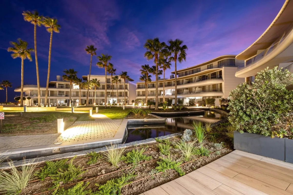 af87e851-971a-4e53-8472-ec784097118e