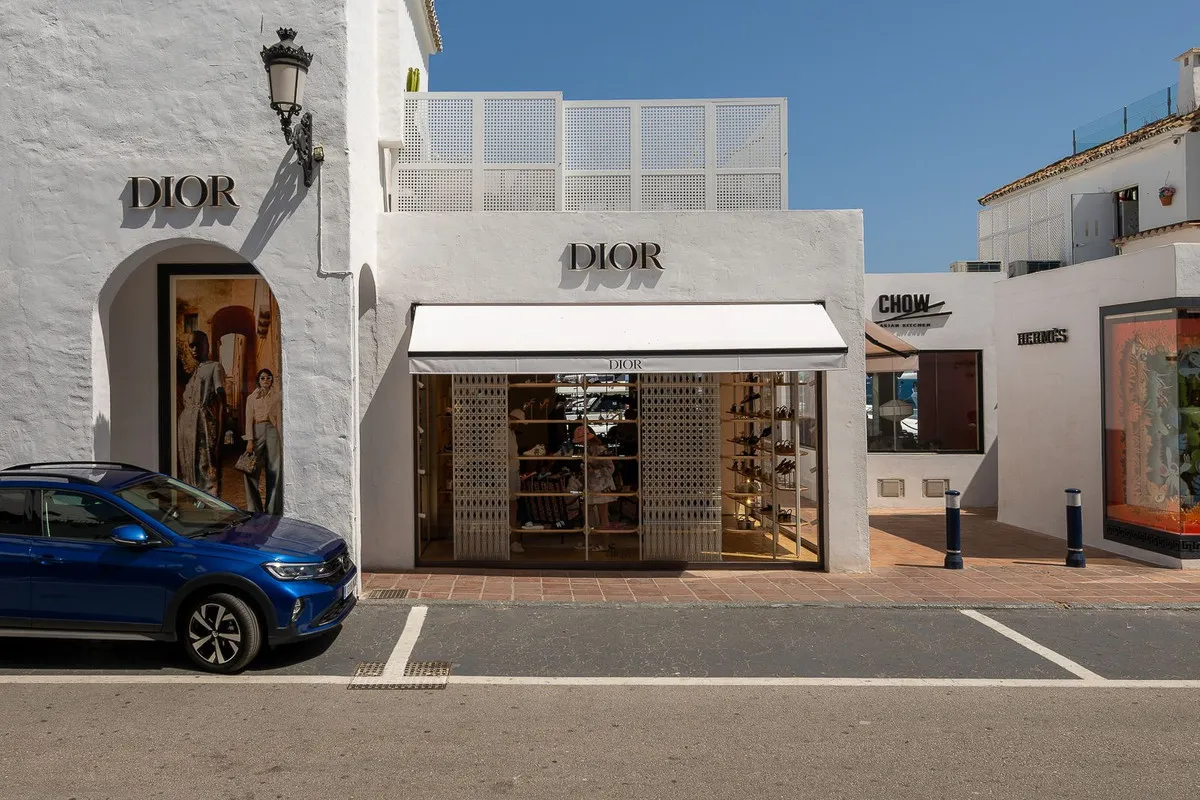 4073afea-f4d4-4ceb-b1ae-199431720321