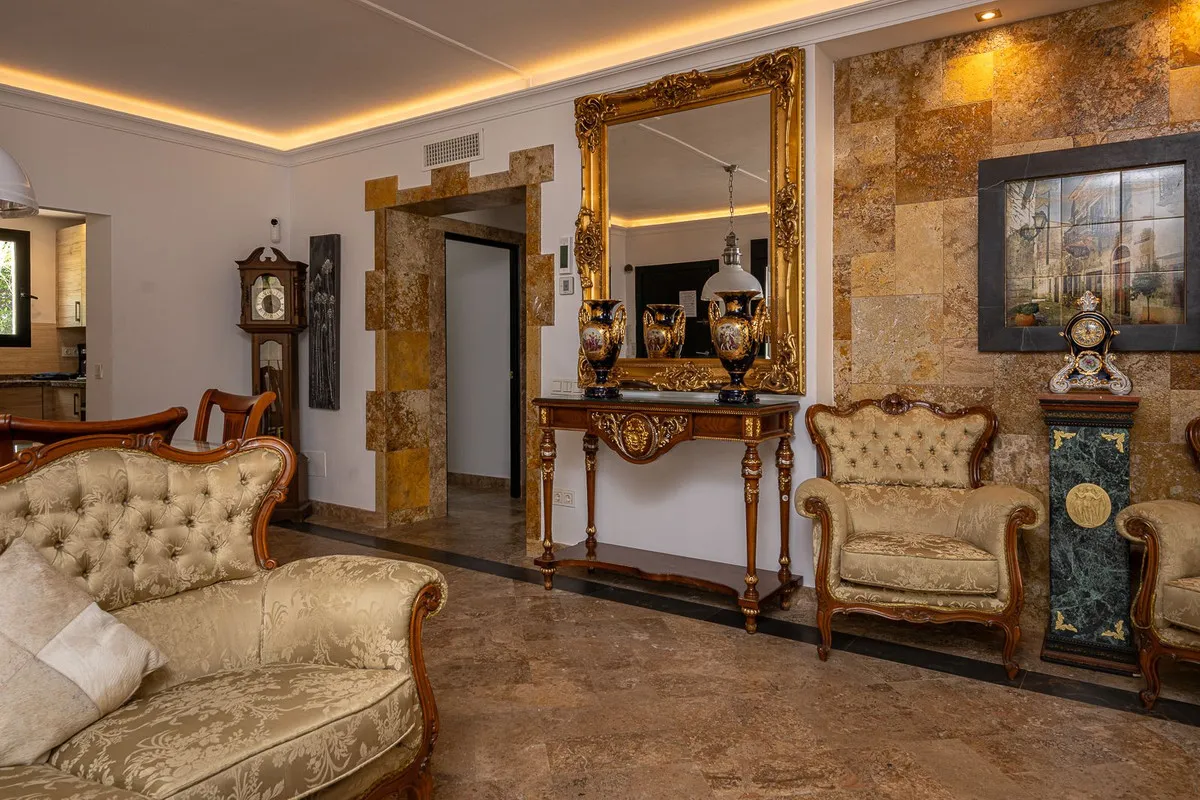 83d6548c-db77-477a-8099-2749d45fea57