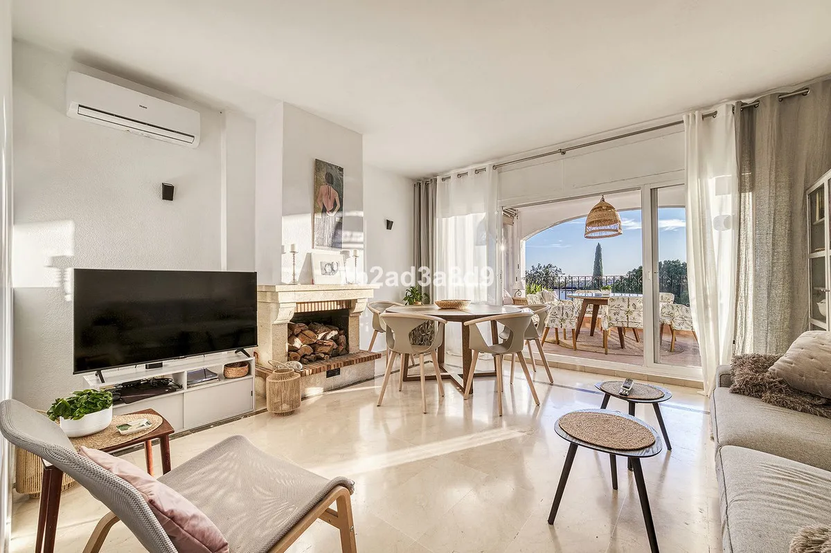 189b3ba6-a833-42dd-ae37-d322aa3df56e