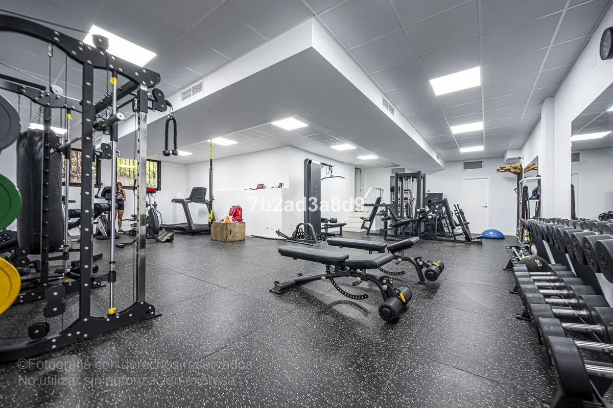 32971144-4c85-4a2d-b6fe-874278a84ab3