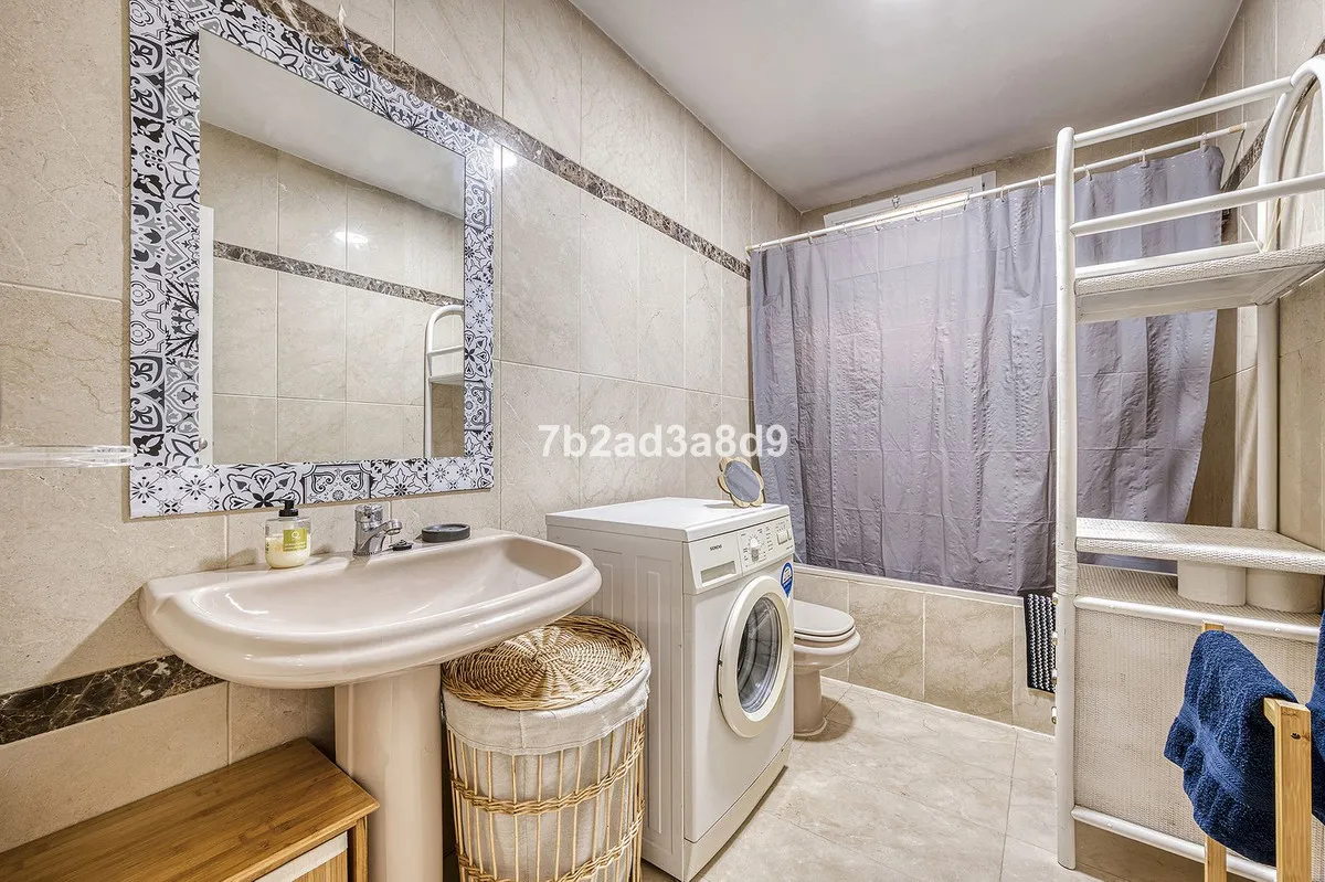 7b17fb52-de8e-4e88-a07a-8c12cebbdabb