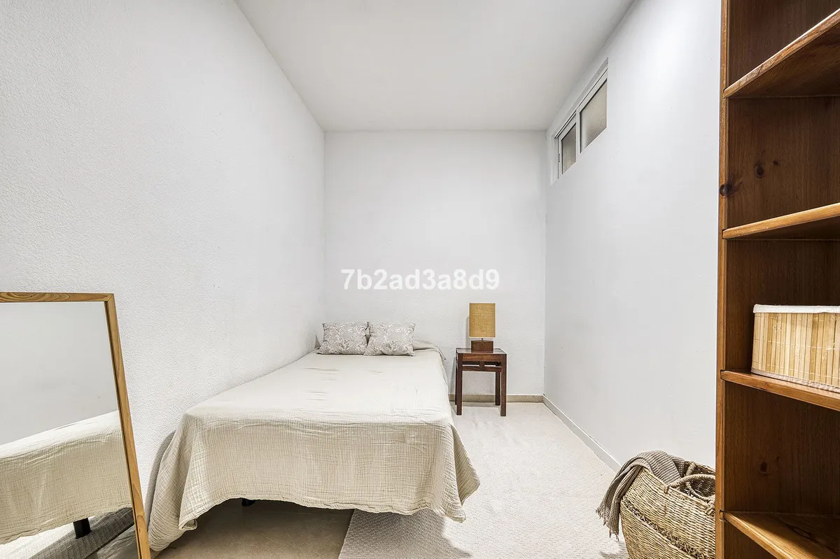 e8d5be75-3785-4f64-8da7-b419396e37b1