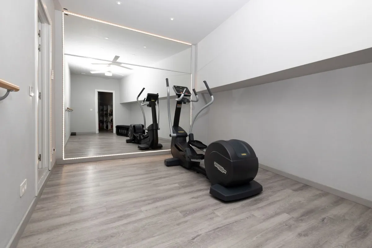 75e8f66b-d6a2-45da-b8b6-033a1afb9428