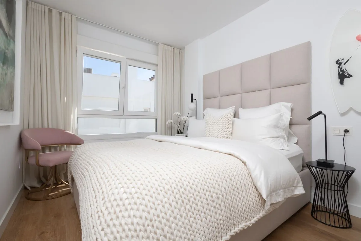 7b6dba4f-9a7e-4d5d-ac44-e62cec3fd6ae