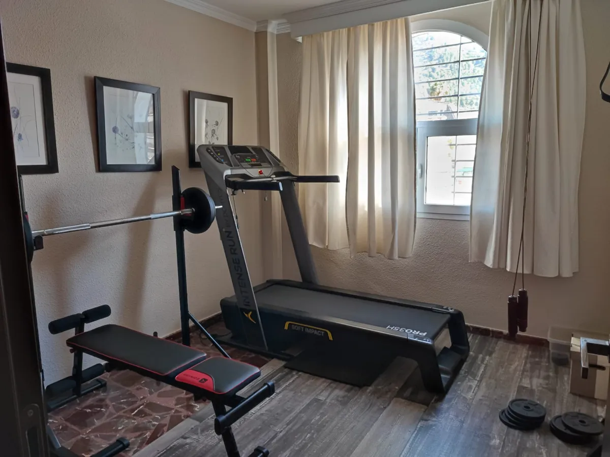 fdc13b1b-10cf-46f9-acf9-3813f8b7eac9