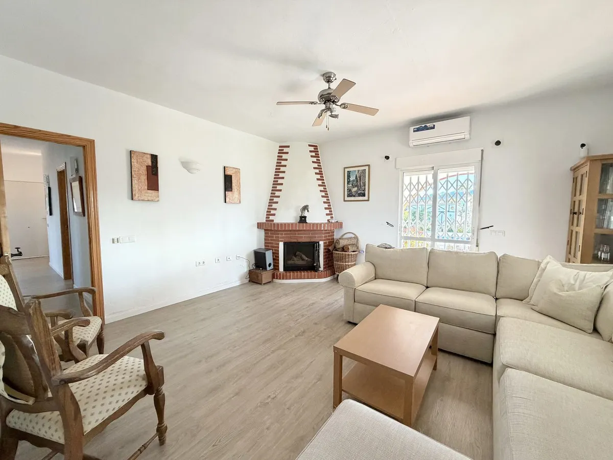 1ecd455a-112c-46b9-aaf7-969efe01cd34