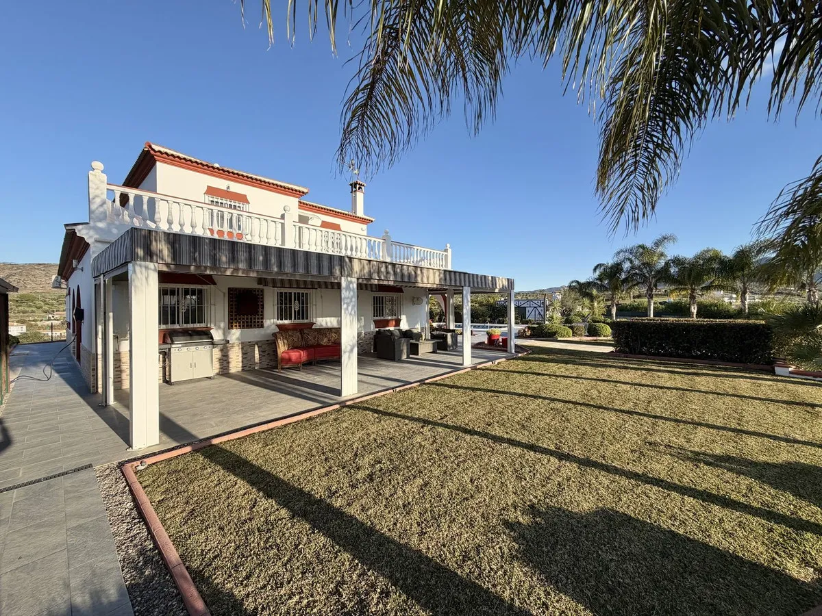 27a4c703-02a9-4cbf-b68a-eb9c52a2d3df