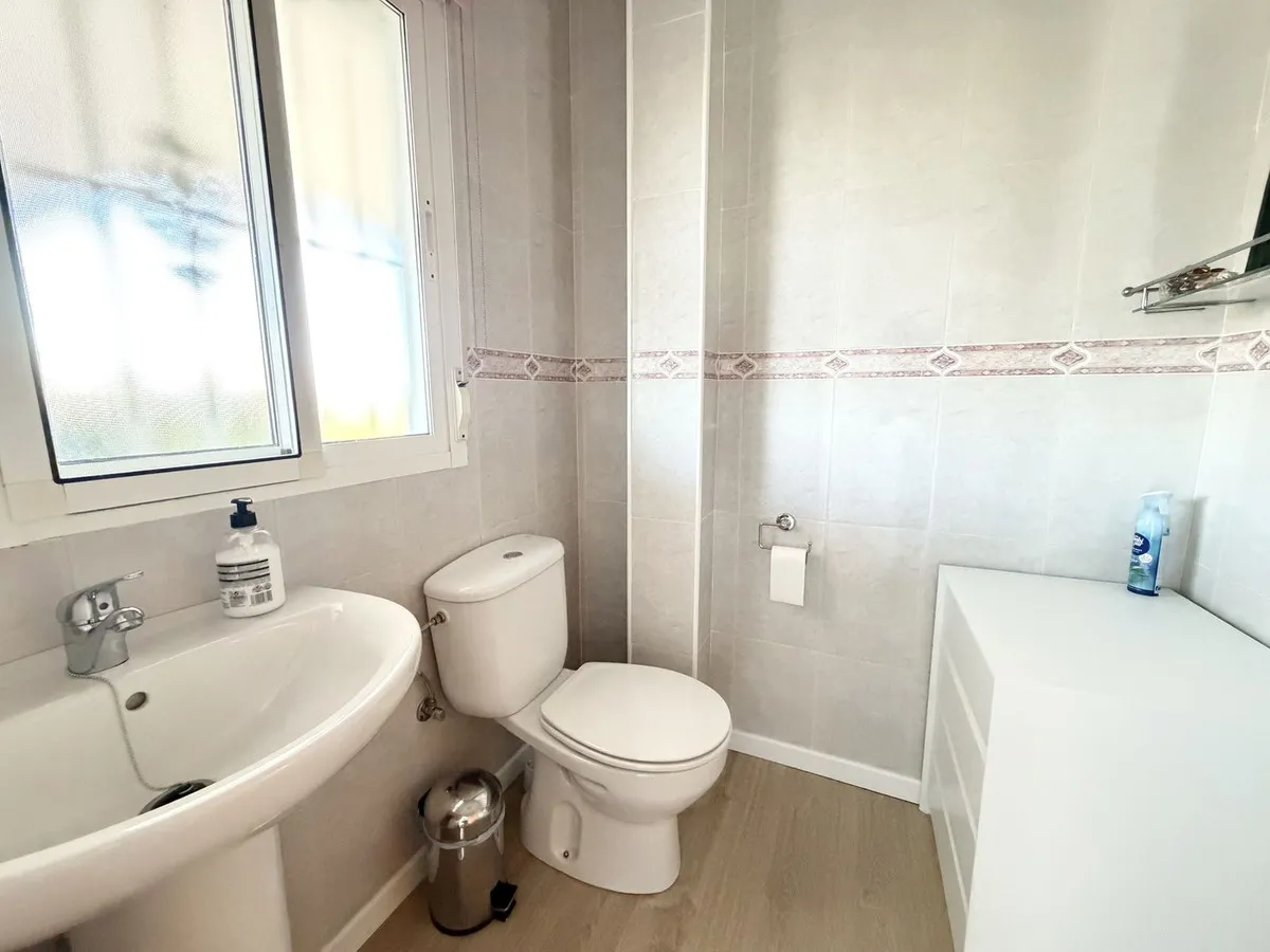 3a3674f4-34a2-48d3-bf52-532959469a20