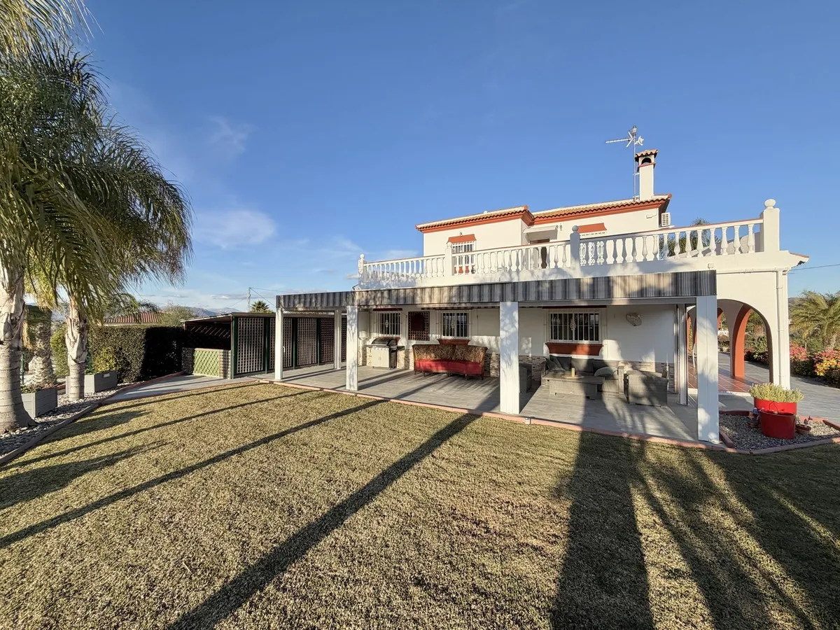 3ffe7f93-50ff-422a-aff1-58302a478305