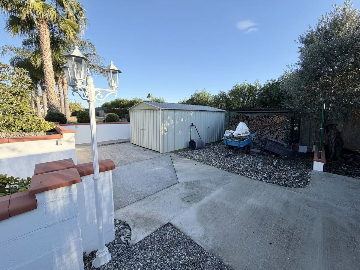 4a5600ca-0707-4531-a04c-c5e236df0096