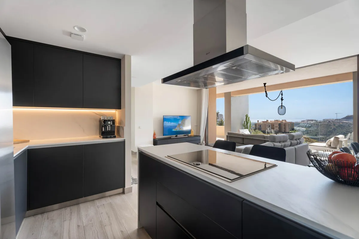 0dd0b9d1-da7b-4e0c-9a89-8e671979a4d5