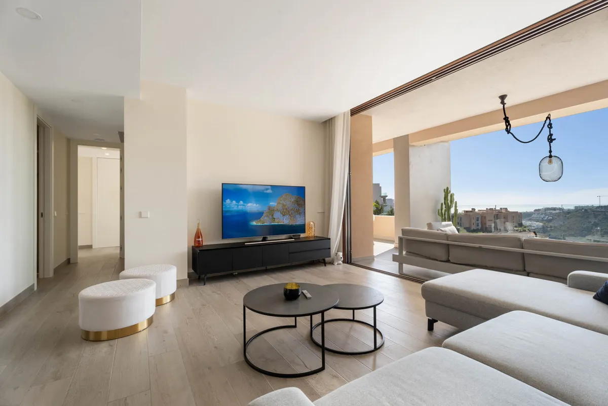 271bff81-2dad-4f53-9202-b791aea48b95