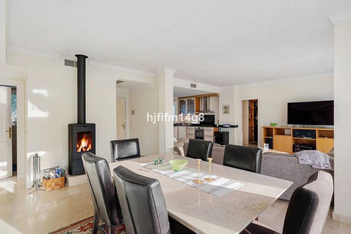 1b89afc3-1f8c-4951-ac5e-861d052135c5