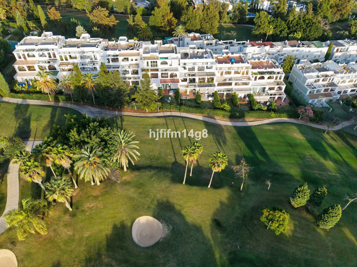 c13da48b-6fc0-4c62-a07f-00c15d9ae4ec