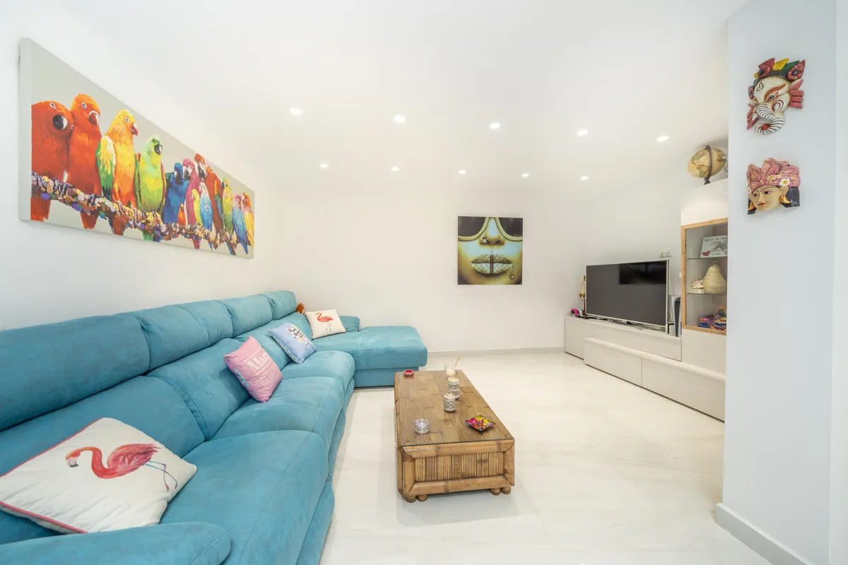 4c5cc37d-b8a4-4dae-848b-f6d73081964a