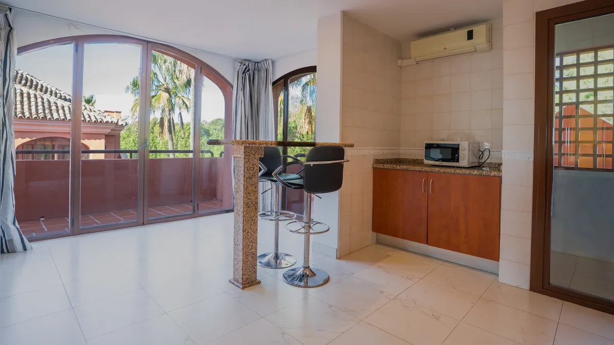 fde3b3d7-2c9b-4303-89e2-6cfe085092bb