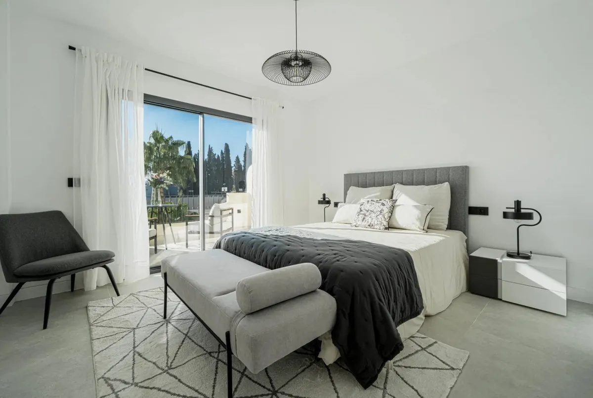 5ffb10a6-9ae9-4a5e-8968-e2371a47821d