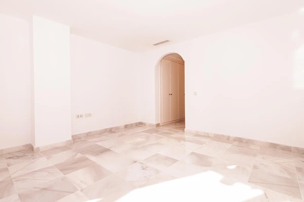 17403ba0-6abc-4ac2-8af5-009569b02438