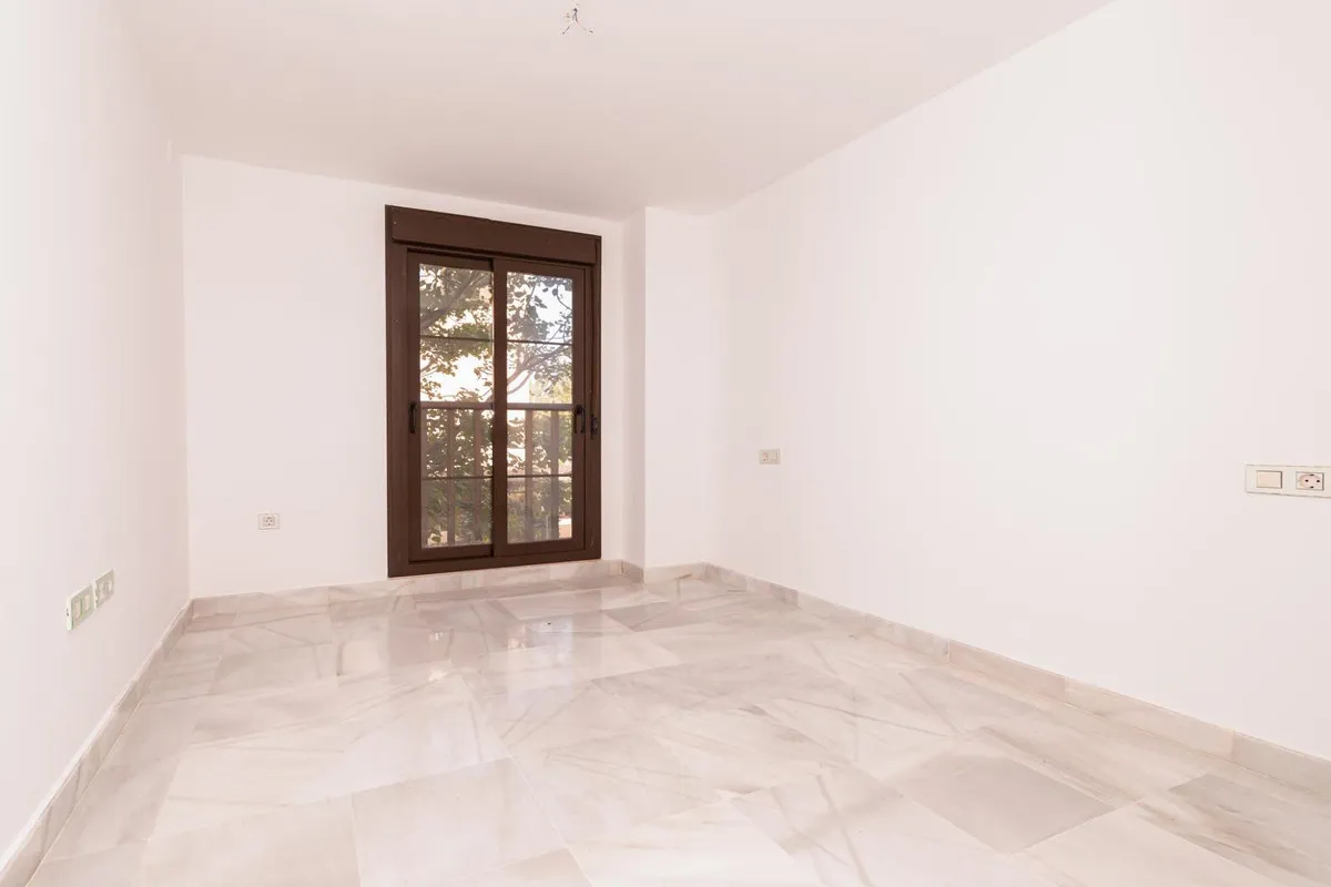 d99905d6-d1d6-4129-8989-8a45e3650c1f