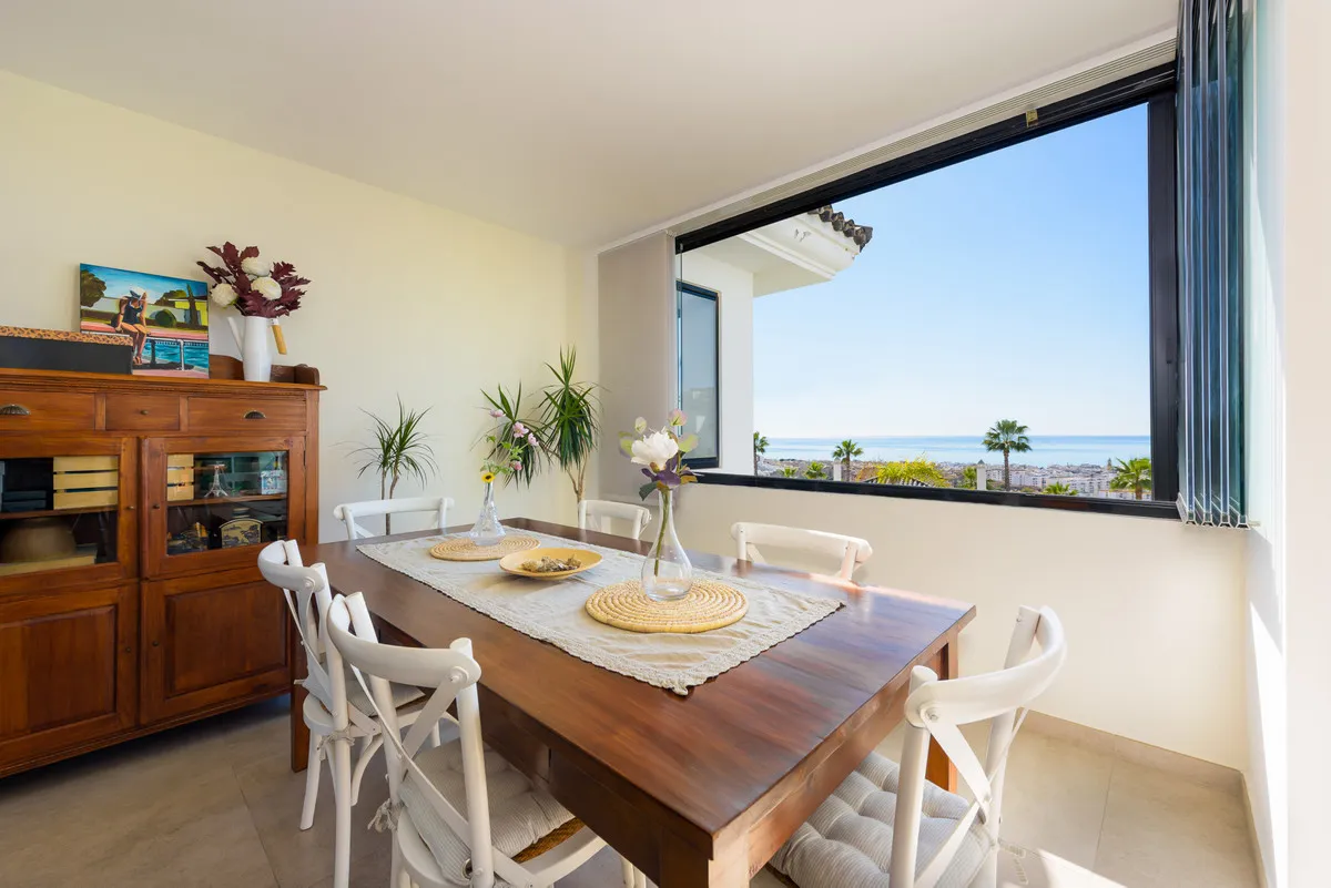 099f6c5f-25b9-4c3e-b6ad-144c10485d38