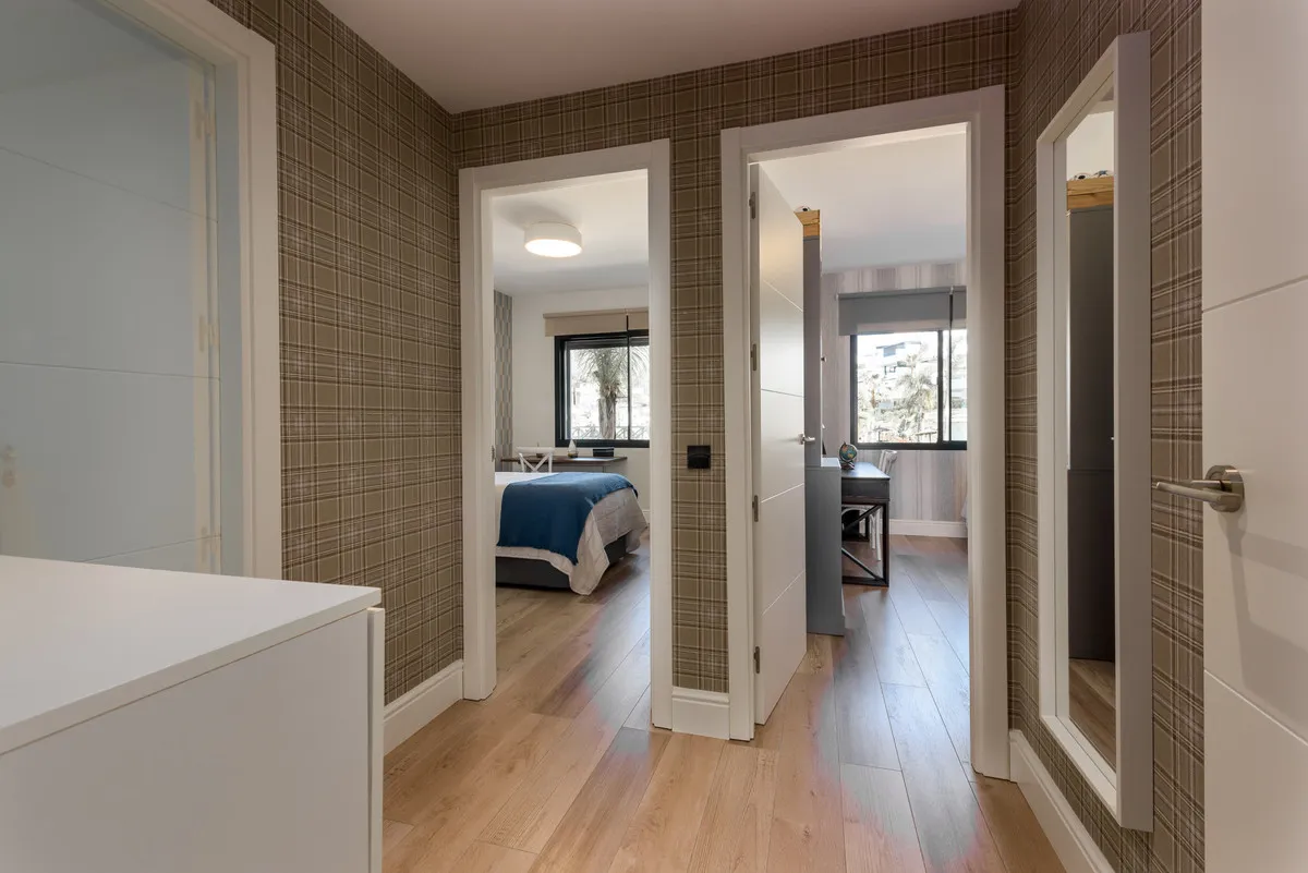 b721b4f0-f0b5-40da-a5db-5a11176ddf78