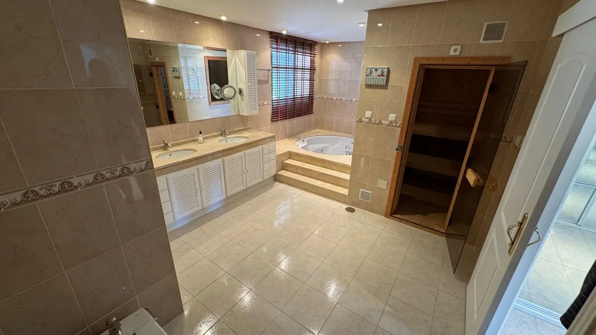 6c230442-a037-4389-a417-dd1a3f32dc19