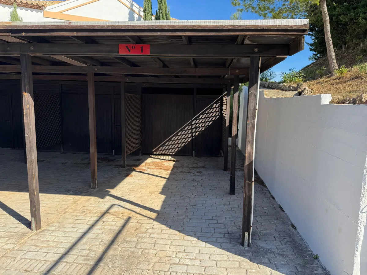 6e2c5d27-0117-472c-b795-54fe72677a62