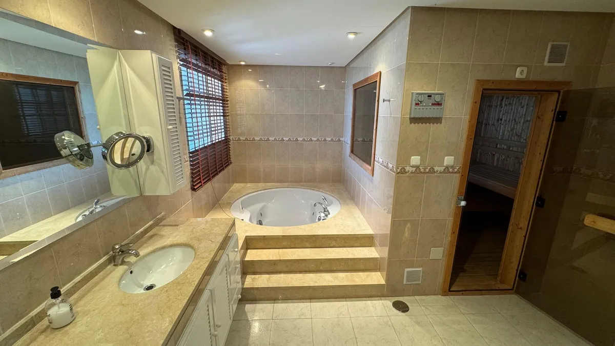 83701ca9-8096-412c-bff2-da75b640eb0a