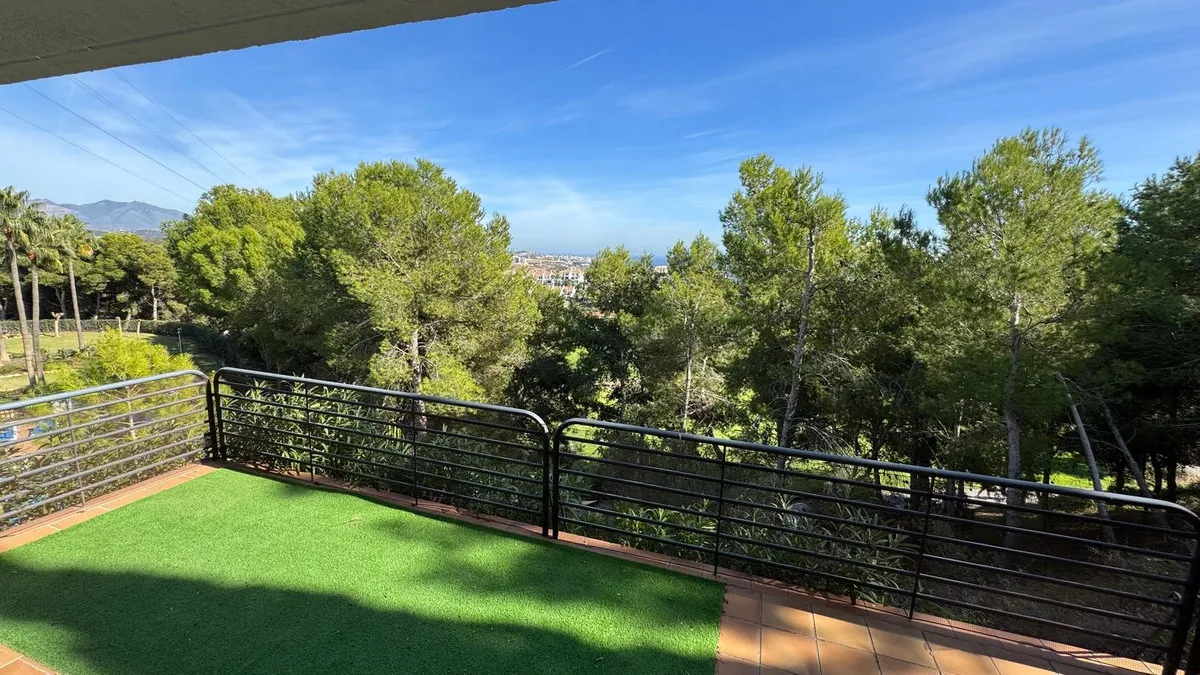 eaf3eda3-bc5b-4ddc-802a-2b26285617d9