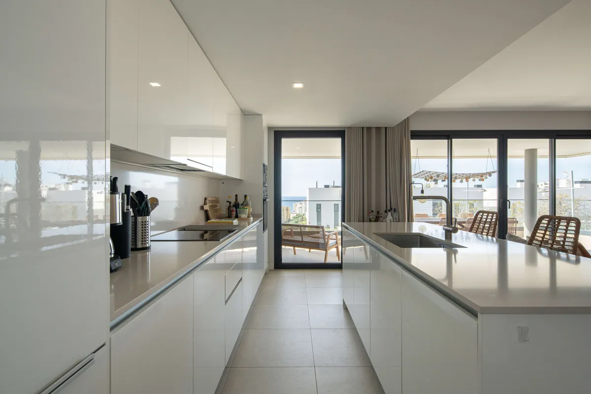 7bac65e3-38c1-463e-a31b-c953b78ef543