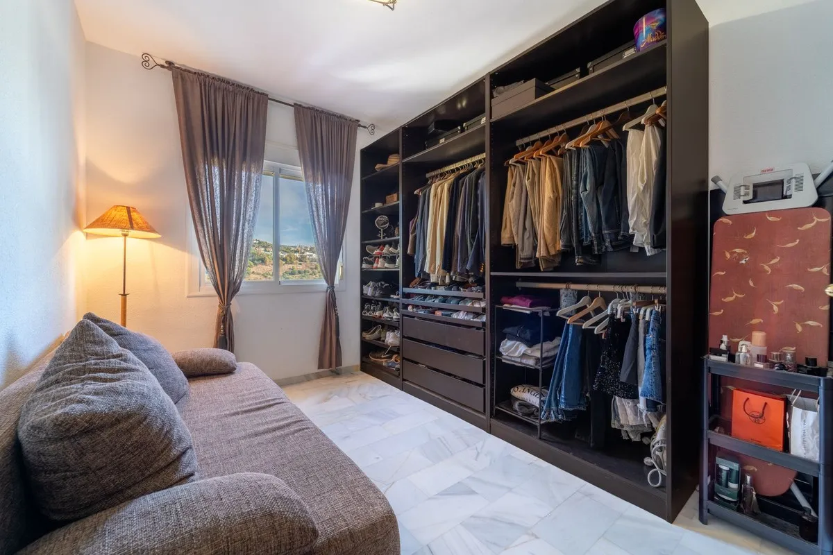 154109cf-9fd6-4d5b-a6a4-d05068eb7f34