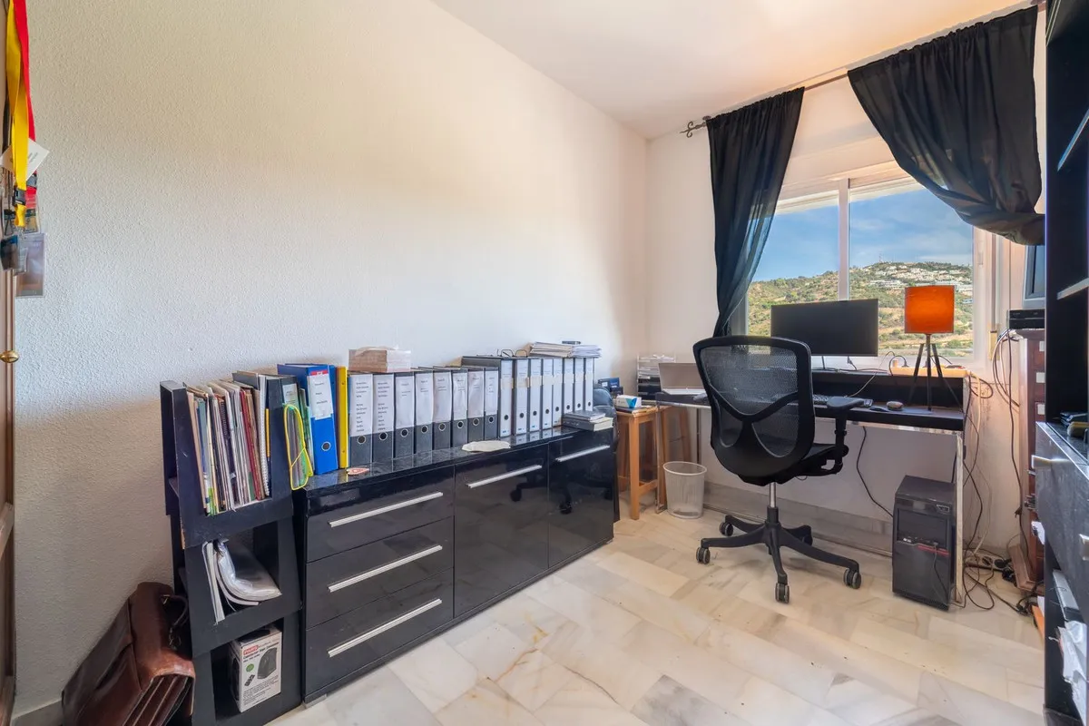 675d8e5f-22a4-4d0c-a685-8f4bd24e3e7d