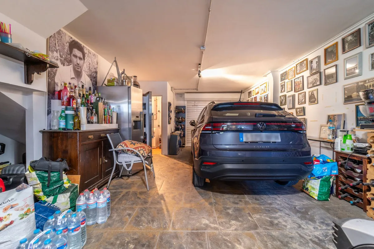 e828da18-9dd9-448d-be58-2f548cacd720